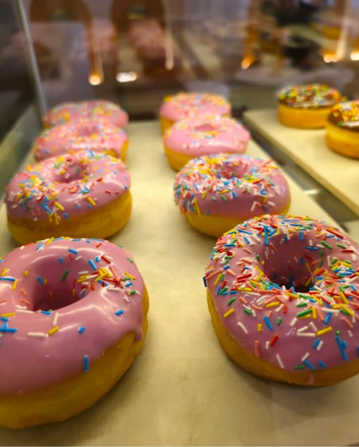 Ring Donut Strawberry